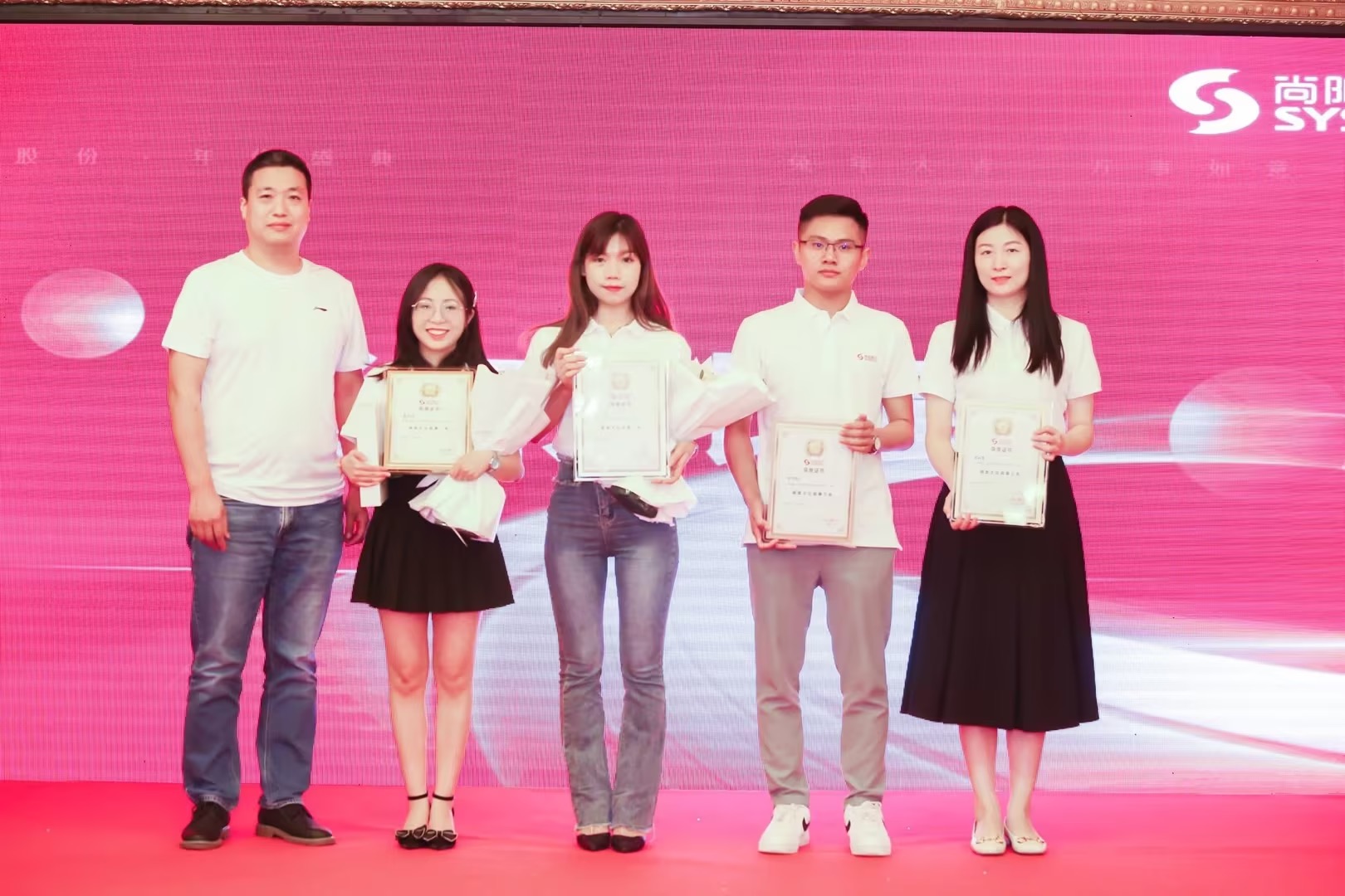 1683783327473295.jpg 1683783327473295.jpg